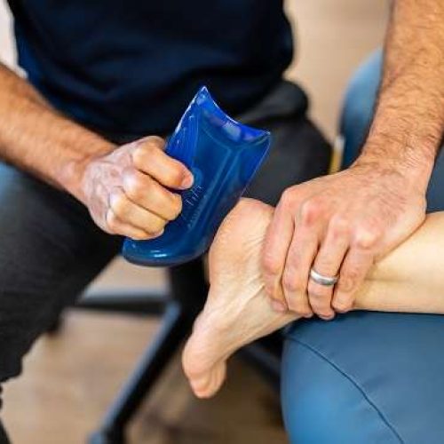 Focus Physical Therapy hands-on treatment session